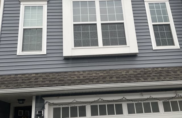 1038 Chapman Circle - 1038 Chapman Circle, Montgomery County, PA 19440