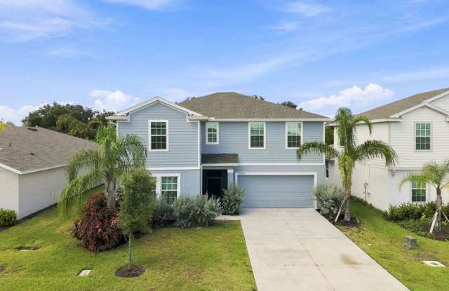 Brand New 6 Bedroom Gallery 1