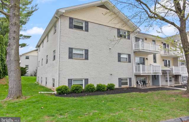 5 WARREN LODGE COURT photos photos