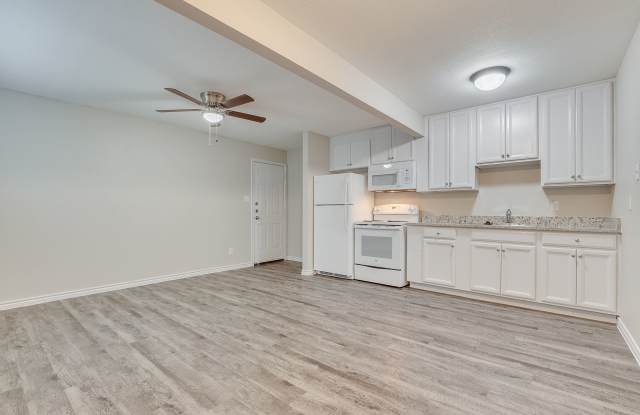 Oak Street Flats photos photos