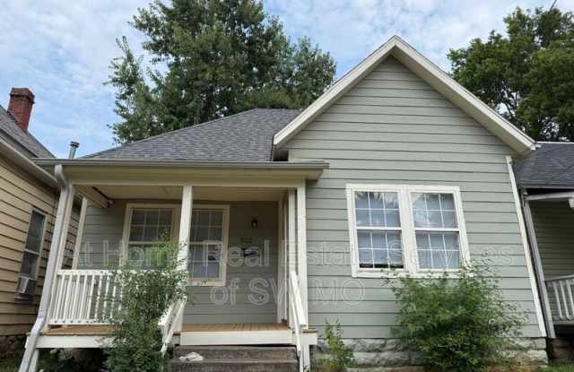 522 S Broadway Ave photos photos