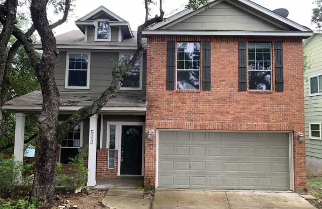Charming 3BD/2.5BA With Deck — Loop 1604 & Potranco! photos photos