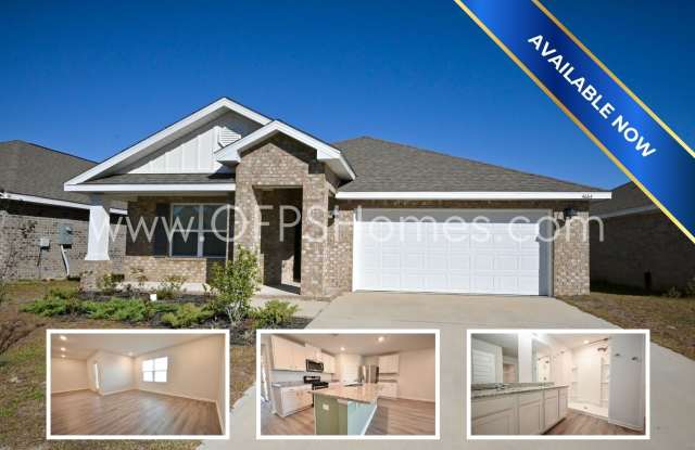 OPEN 4 BED / 2 BATH WITH FENCED YARD IN SOUTH CRESTVIEW - 4664 Honor Guard Way, Okaloosa County, FL 32539