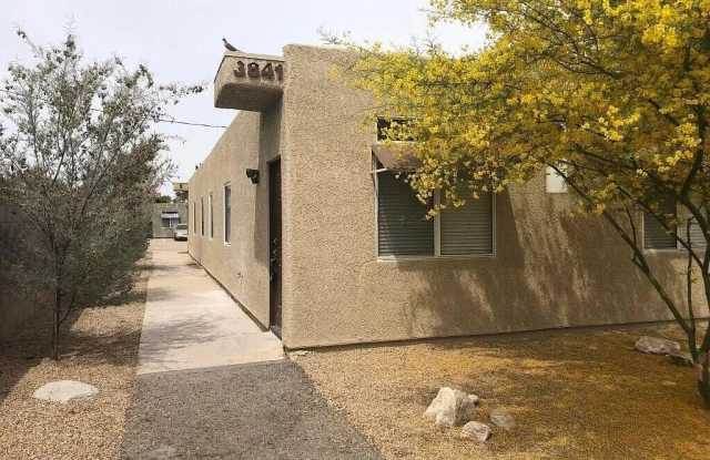 3841 N Country Club Road unit: #2 photos photos