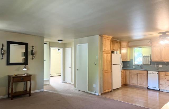 2 bedroom, 1 Bath, 2nd Floor Condo - Old Town Fort Collins, CO photos photos