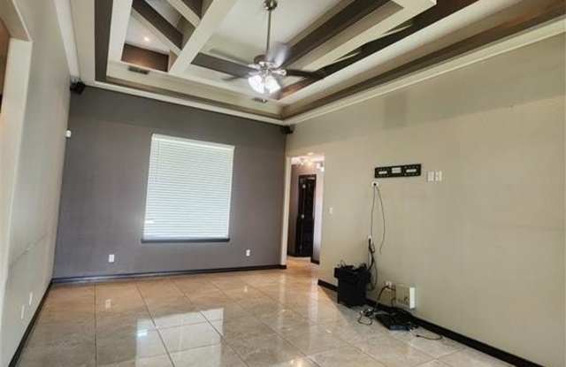 3012 Guadalupe Avenue Gallery 3