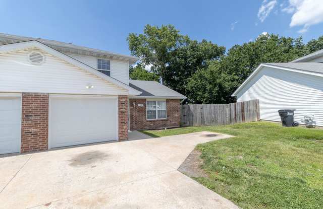 3 Bedroom Duplex! photos photos 3 Bedroom Duplex! photos photos