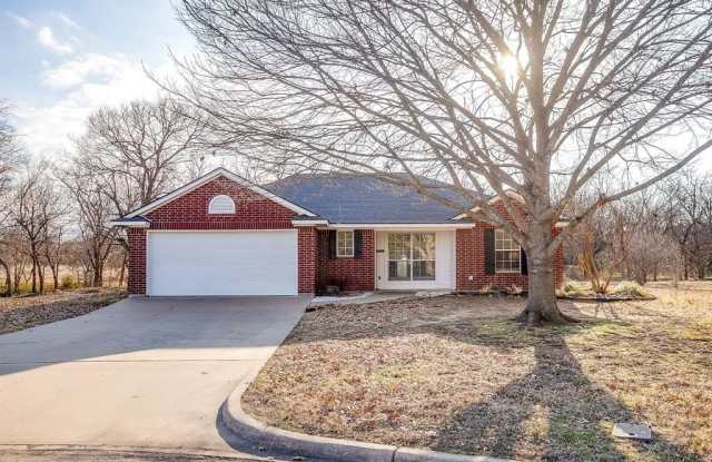 1312 Bradley Court photos photos