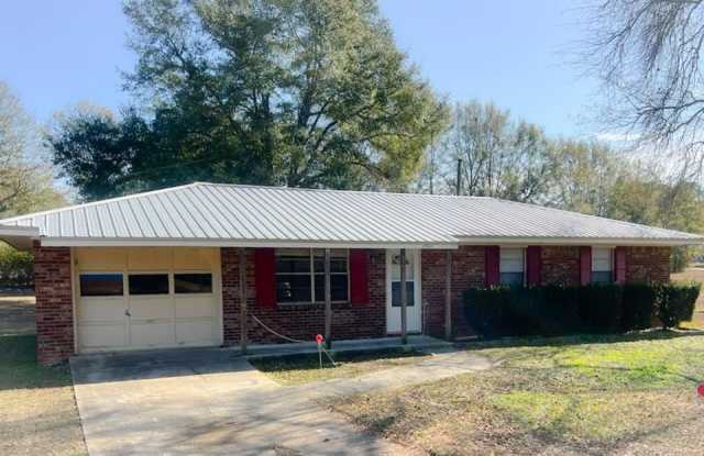 2602 Halls Mill Road - 2602 Halls Mill Road, Dothan, AL 36305