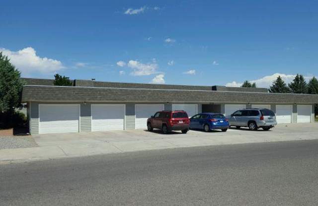 1731 Clubhouse Way Gallery 1