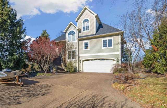 210 Stewart Court photos photos
