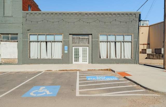 109 E Gonzales Avenue photos photos