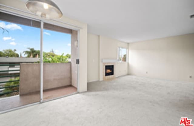 13720 Moorpark St - 13720 Moorpark Street, Los Angeles, CA 91423