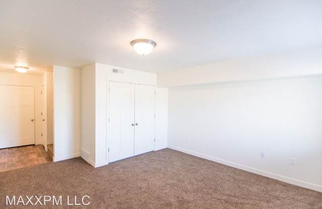 831 E 500 S #C Gallery 3