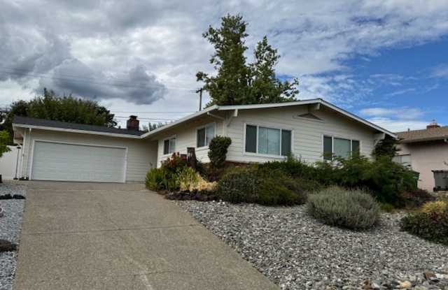Home in Mary Lake Neighborhood photos photos