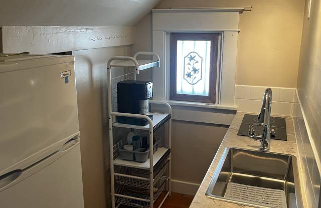 213 West Downie Street photos photos