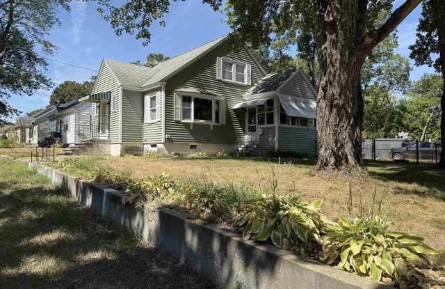 534 Vinton Street photos photos