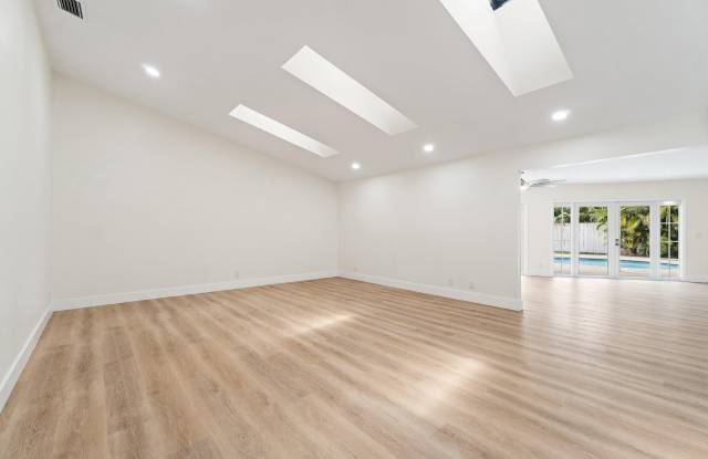 12090 N 164th Ct N Gallery 4
