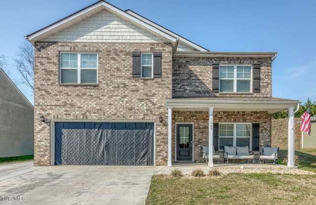 Beautiful Newer Construction photos photos