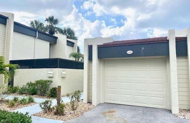 4405 Foremast Court photos photos