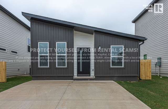 911 Reading Railroad Lane, Centerton, AR 72713 - 911 Reading Railroad Lane, Centerton, AR 72713