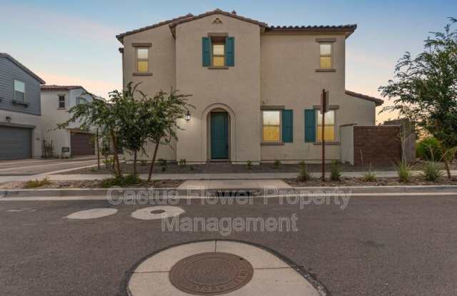 4740 S Ferric photos photos