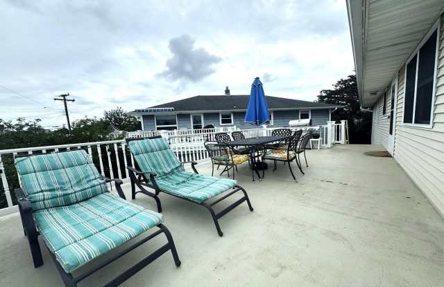 111 W Inlet Road Gallery 3