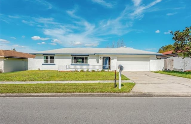 627 Woodland St - 627 Woodland Street, Altamonte Springs, FL 32714
