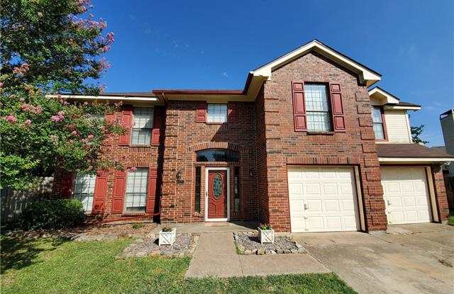 4321 Baldwin Street - 4321 Baldwin Street, Grand Prairie, TX 75052