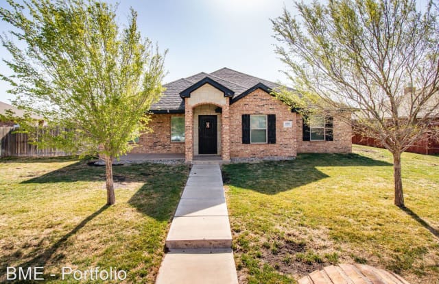 8303 Knoxville Dr - 8303 Knoxville Drive, Amarillo, TX 79118