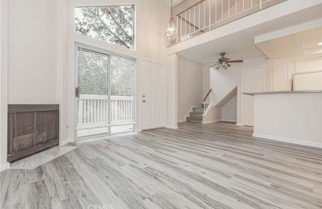 18995 Canyon Tree Drive Gallery 2