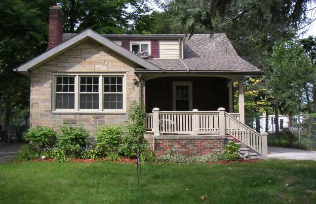 1212 Wyandotte Ave - 1212 Wyandotte Avenue, Royal Oak, MI 48067