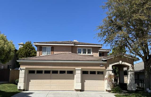 1915 Seabreeze Street - 1915 Seabreeze Street, Thousand Oaks, CA 91320