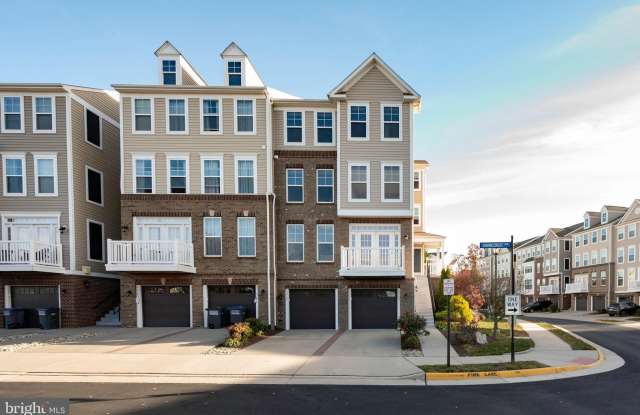 42183 SHORECREST TERRACE photos photos