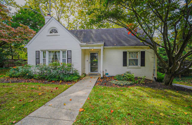 Picturesque 4BR/2.5BTH home in Chevy Chase Village. Available NOW! Gallery 3