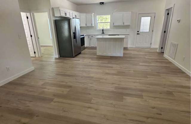 4299 Gadsden Blountsville Road Gallery 2