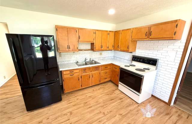 Charming 3-Bedroom Rental, Newly Updated! *In Marion in Gas City School District! photos photos