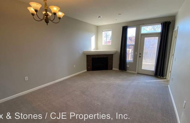 1727 N Pearl St #302 Gallery 3