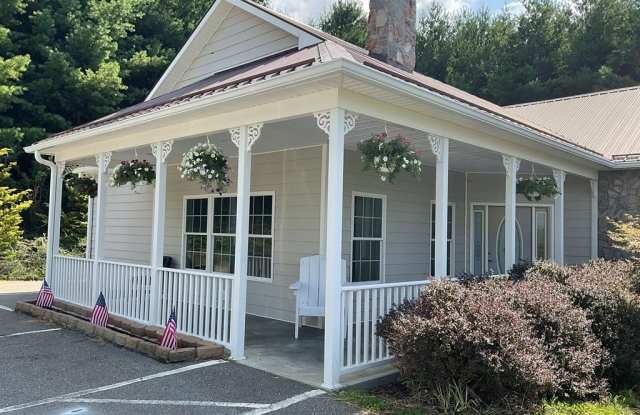 1236 Bear Trail Gallery 2
