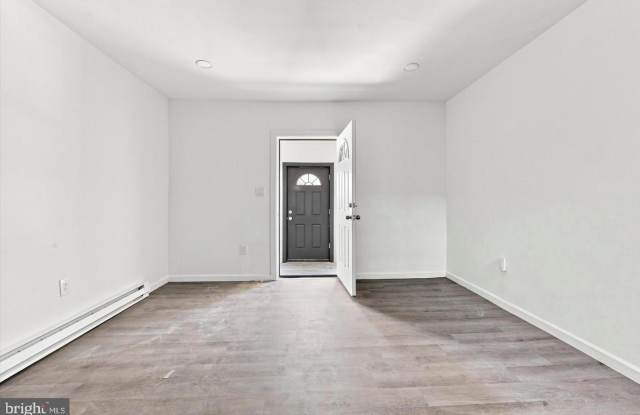 2435 FITZGERALD Street Gallery 4