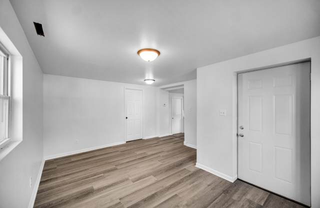 134 Halsted Street Gallery 3