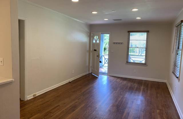 5645 NETTIE RD Gallery 4