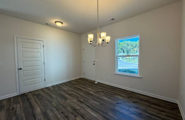 Brand New 4/2.5 House in West Rome- $2,195 Gallery 4