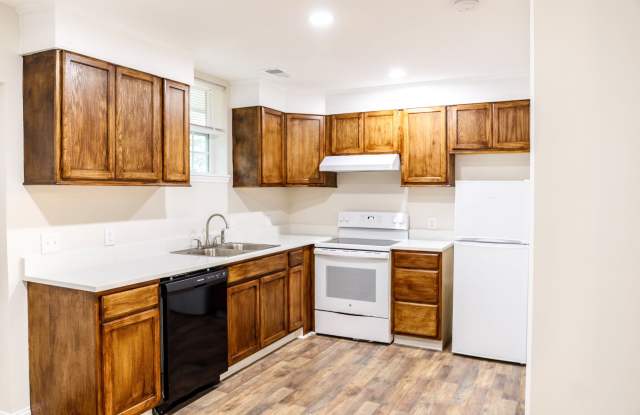 1916 2nd Drive - B photos photos