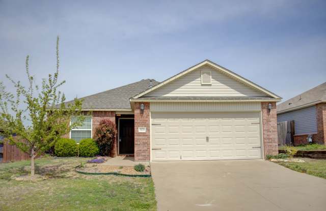 Coming Soon! 3 bed/2 bath! photos photos