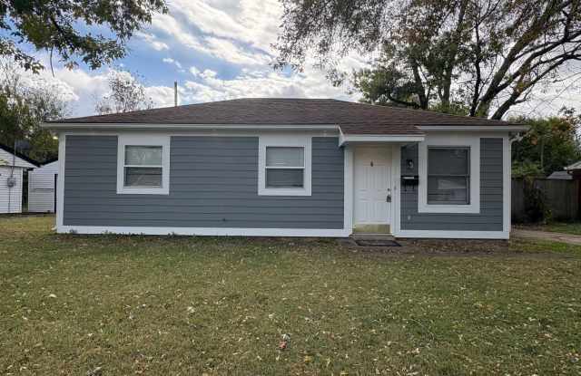 8231 E 50th Street photos photos