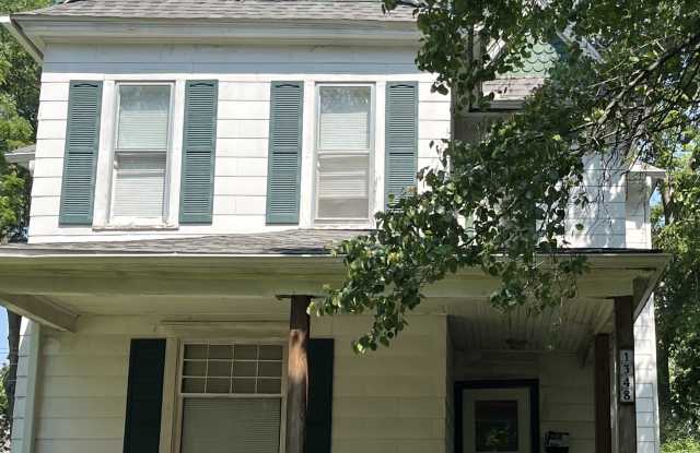 1348 Southwest Mulvane Street photos photos