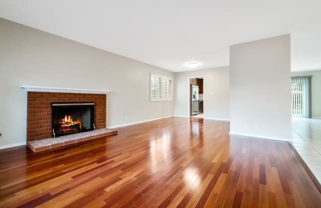 2249 East Vermont Avenue - 2249 East Vermont Avenue, Anaheim, CA 92806