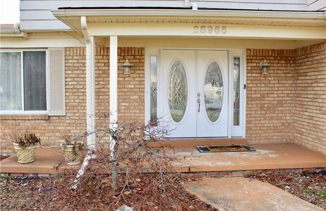 28965 RAMBLEWOOD Drive Gallery 3