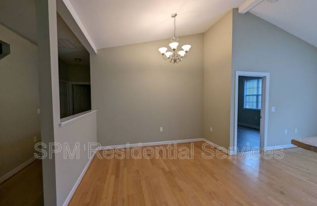 5334 Christian Dr Gallery 3
